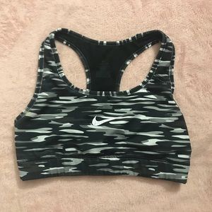 Nike Pro Sports Bra